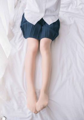 年轻漂亮大胸继拇2_云播放粤语日本成人在线